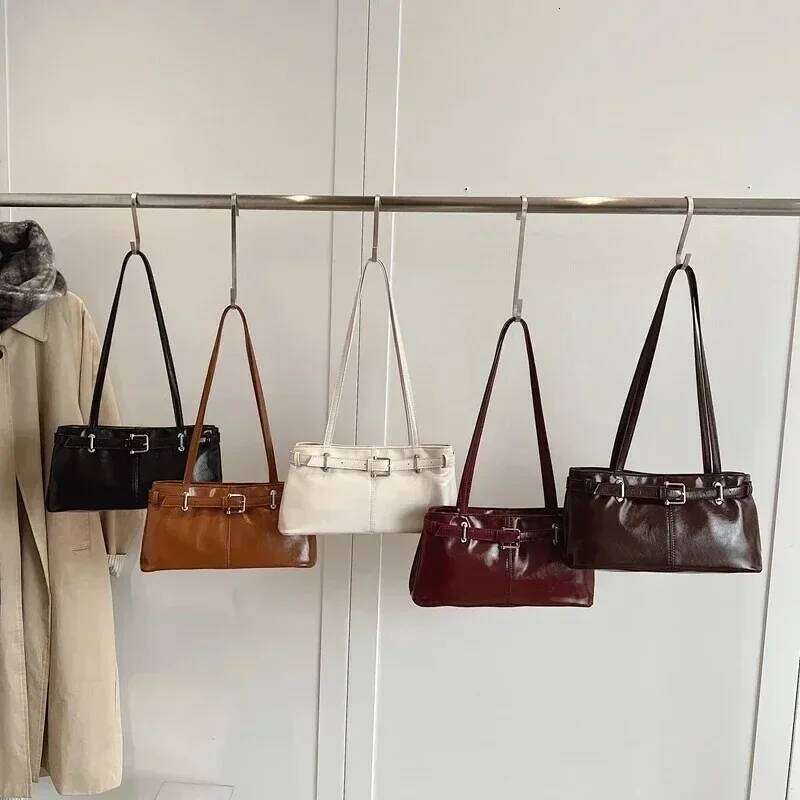 PU Autumn/winter Underarm Shoulder Large Capacity New Female Bags on Sale 2025 Brand Casual Commuting Versatile Tote Bag Y260205