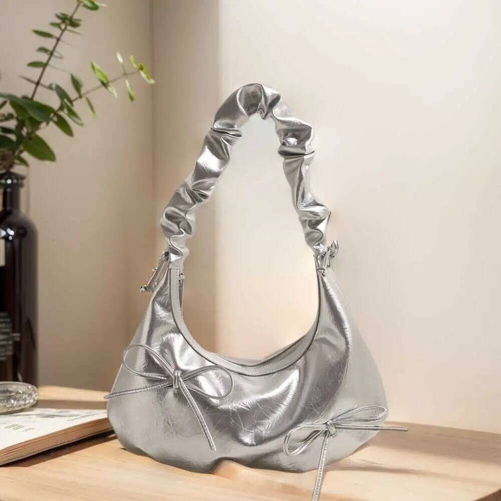 PU Leather Shoulder Bowknot Women Pleated Handbag Zipper Cloud Bubble Tote Bag for Shopping Work Travel Y260205