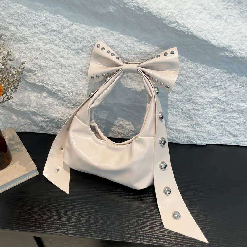 Fashionable Crossbody Bags for Women Shoulder Personalized Rivet Bow Underarm Purse and Handbags Designer Bag Y260205