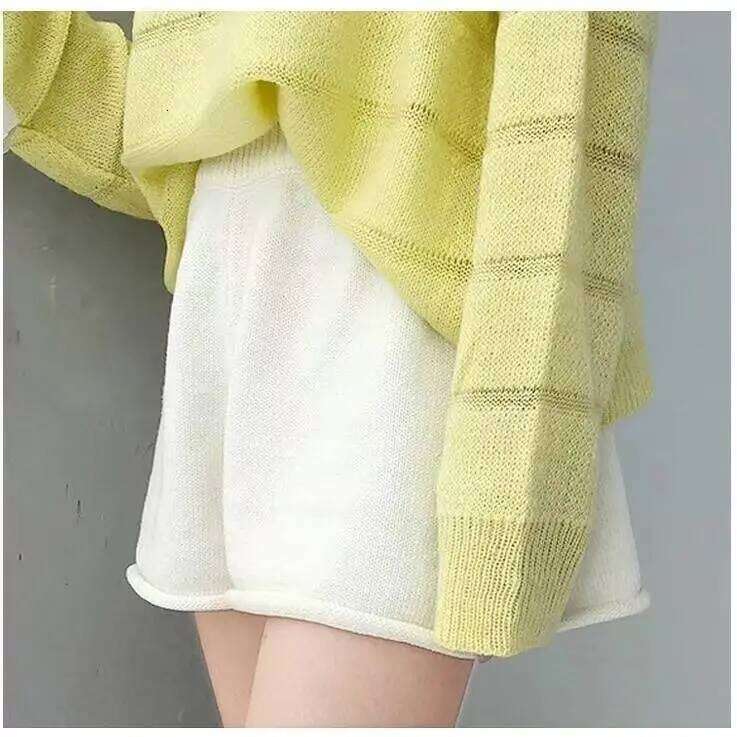 Knitted Warm Shorts Women Autumn Winter Korean 2025 Fashion Short High Waist Casual Solid Color Y2k Pants Cortos De Mujer XJ260206