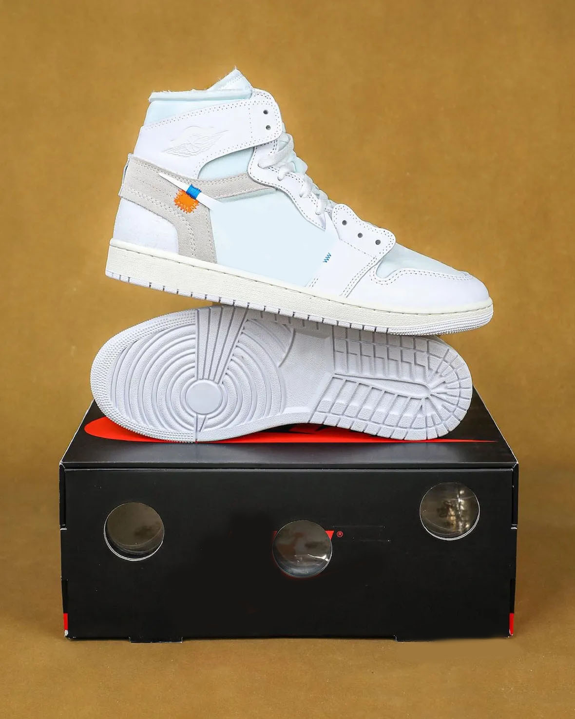 2026 Release Authentic Archive x 1 High OG Alaska White VAA Men Women Outdoor Sneakers With Original box AA3834-100