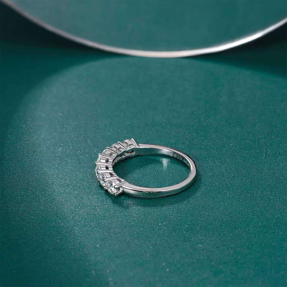 OAHLAN Romantic Fine Jewelry 0.7Ct Round Cut Vvs1 925 Sterling Silver Eternity Moissanite Ring Promise Wedding Band For Women