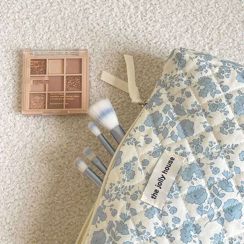 1pcs Cotton Blue Flower Cosmetic Bag Fabric Storage Bags Small Big Capacity Travel Organzier Pouch Women Makeup Case Y260206