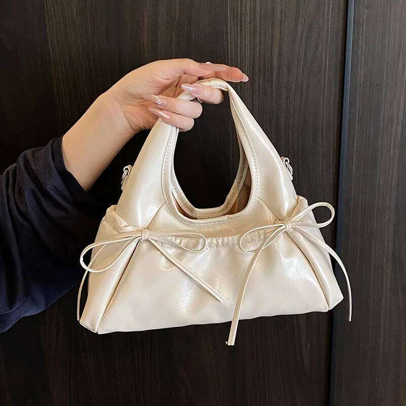 Tote Cute Kawaii Small New Summer Chic Versatile Crossbody Bag Trendy Popular Hand Held Handbag Sweet Style HandBag Y260205