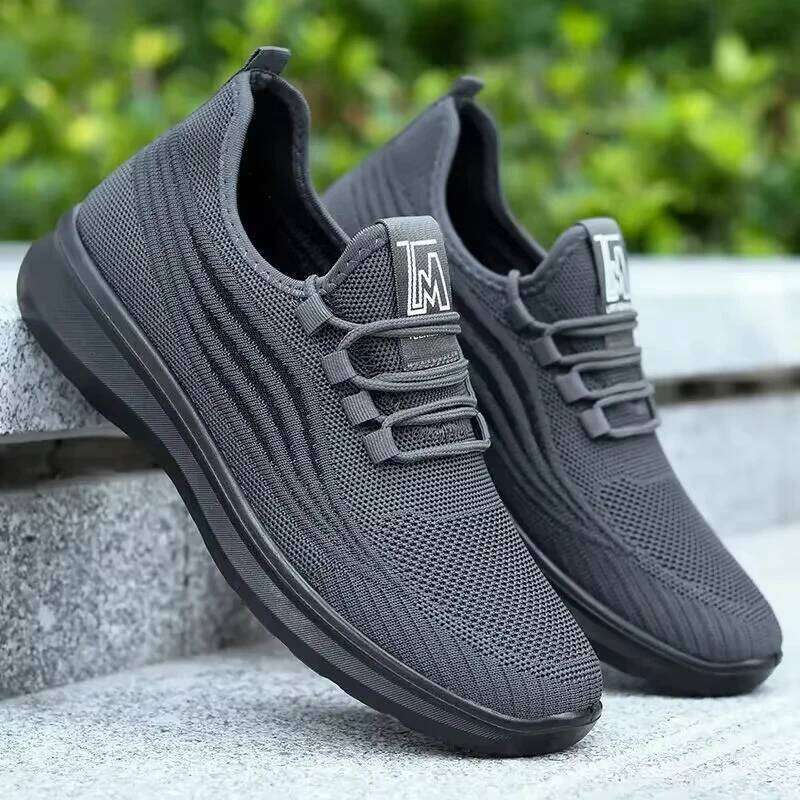 Soft Bottom Comfort Casual Breathable Men'S Summer Sneakers Designer Free Shipping Shoes