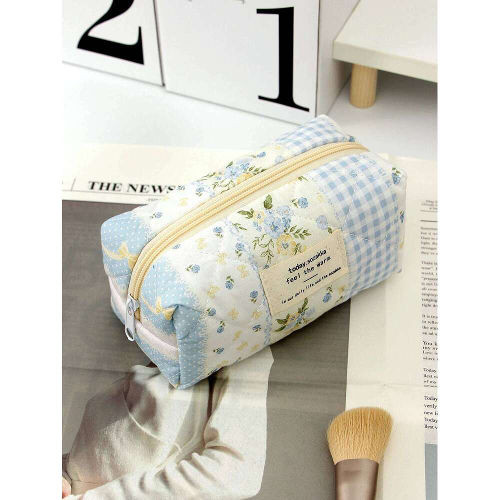 1pc/set blue patchwork quilted floral portable bag, multifunctional large capacity makeup bag Y260206