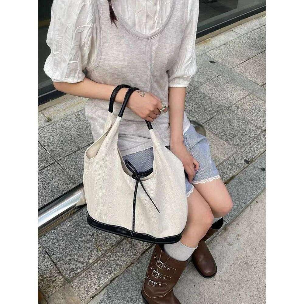 Korean Casual Canvas Tote Bags For Women Luxury Designer Handbags Large Capacity Commuter Underarm Shoulder bags bolso Y260205