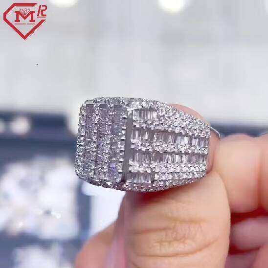 Luxurious Custom Diamond Bling Baguette Cut Hip Hop 925 Sterling Silver Vvs Moissanite Ring
