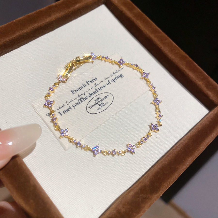 Korean-style ultra-feminine minimalist zircon flower bracelet, light luxury high-end feel, fashionable and exquisite hand accessory with a unique desi - view 6