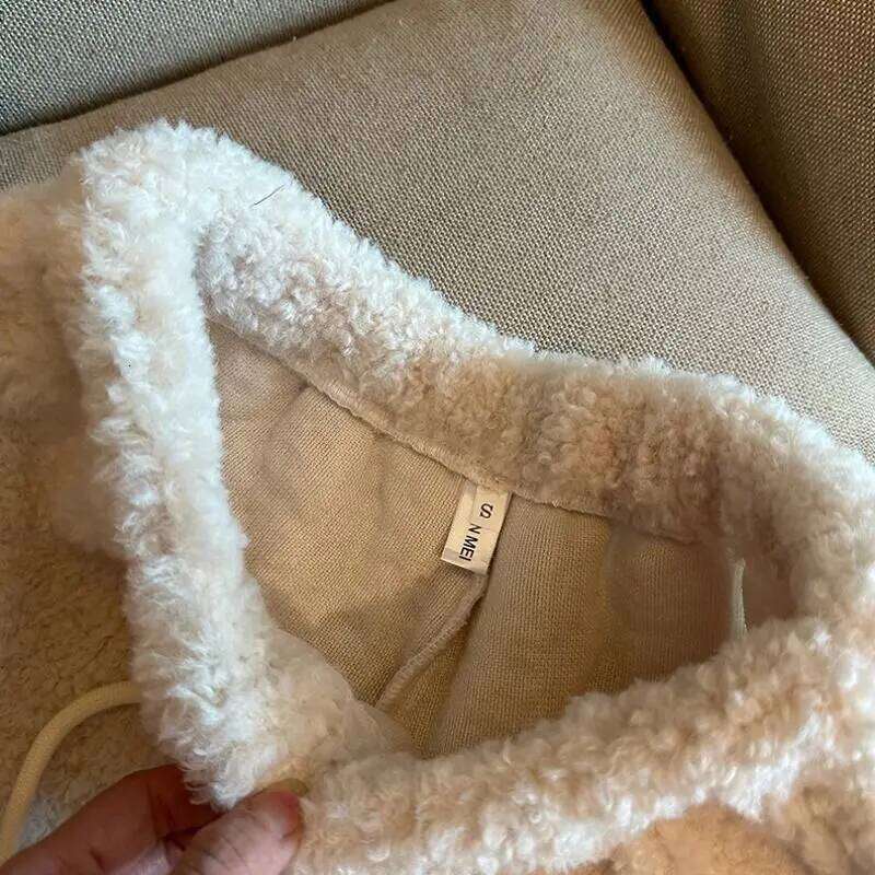 Elastic lamb wool wide leg shorts women's winter thickened warm plush high waist casual straight drawstring hot pants XJ260206