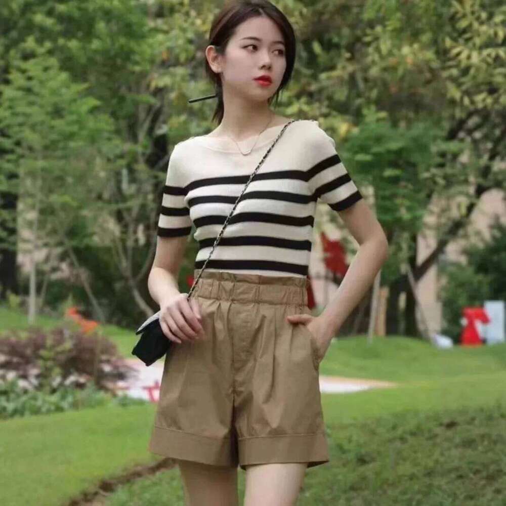 Khaki High A- Line Wide Leg Hot Pants Women's Summer New Style Cotton Shorts Low Waist Chinese Production XJ260206