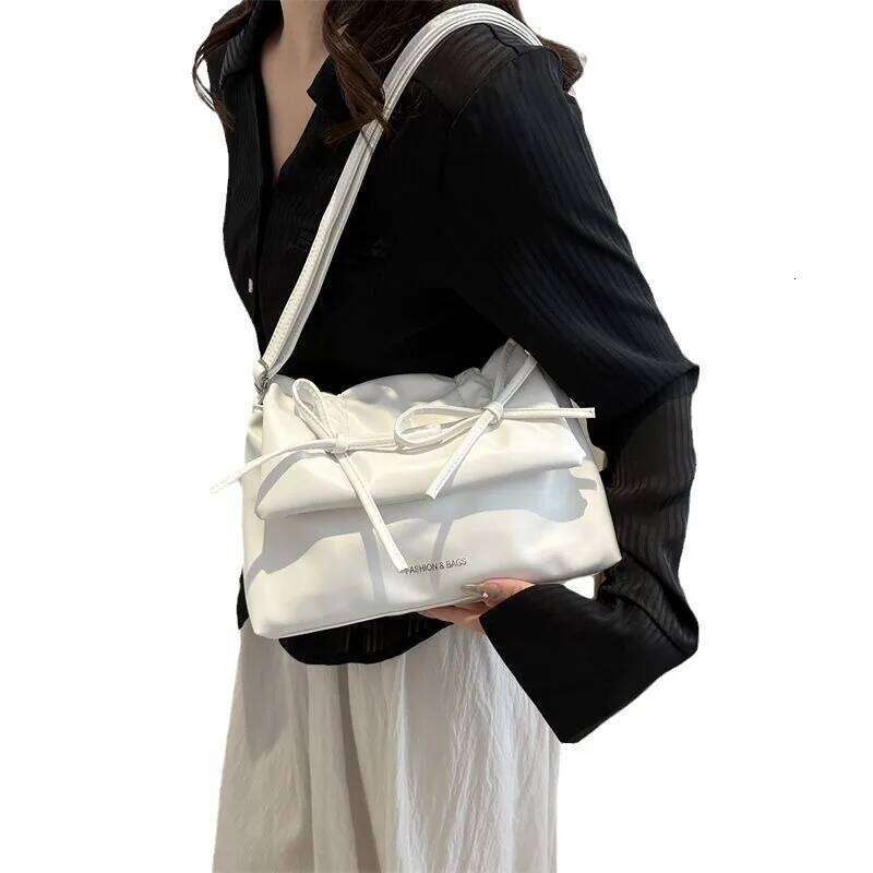 2025 New Ballcore Shoulder Ballet Bow Armpit Large Tote Crossbody Purse for Women Ins Casual Fashion Commuter Bag Y260205