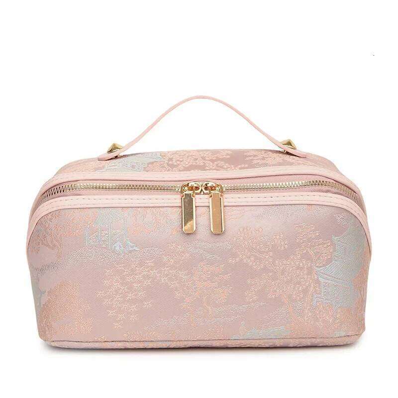 Chinese Style Portable CosmeticBag Women'S Outdoor Travel Skincare Gifts Butterfly Embroidery Makeup Bag Storage Organizer Y260206