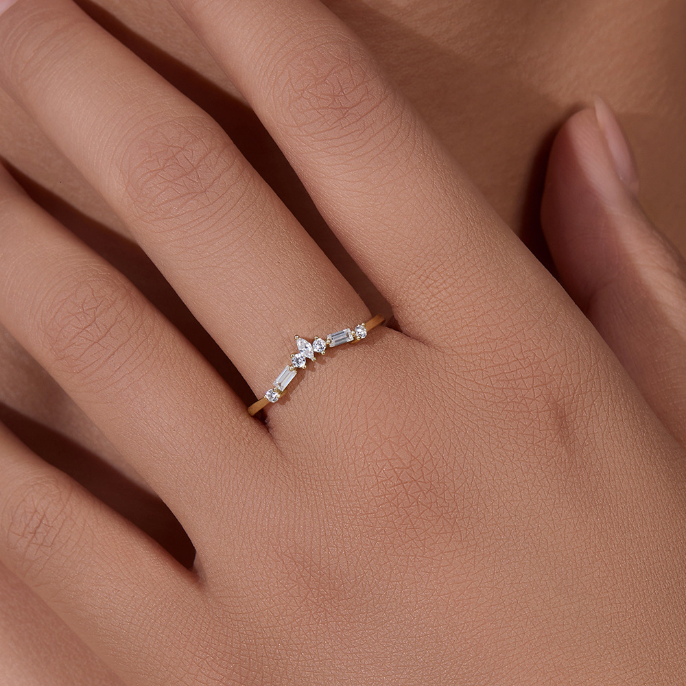 925 sterling silver zircon ring women, niche design, ins geometric style, simple versatile, light luxury and exquisite, suitable for stacking