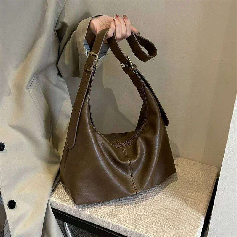 New Style Pu Zipper Women's Shoulder 2026 Fashion High Capacity Sewing Thread Crossbody Bags Free Shipping Bolsas Femininas Y260205