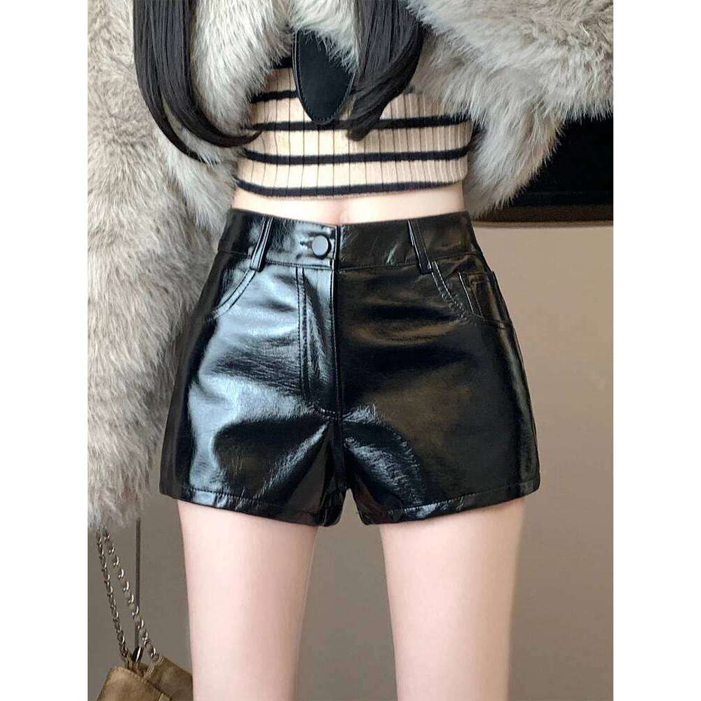 American Retro Sexy Pu Leather Shorts Womens 2024 Autumn Winter Black Hotsweet Bright Short Pants Female XJ260206