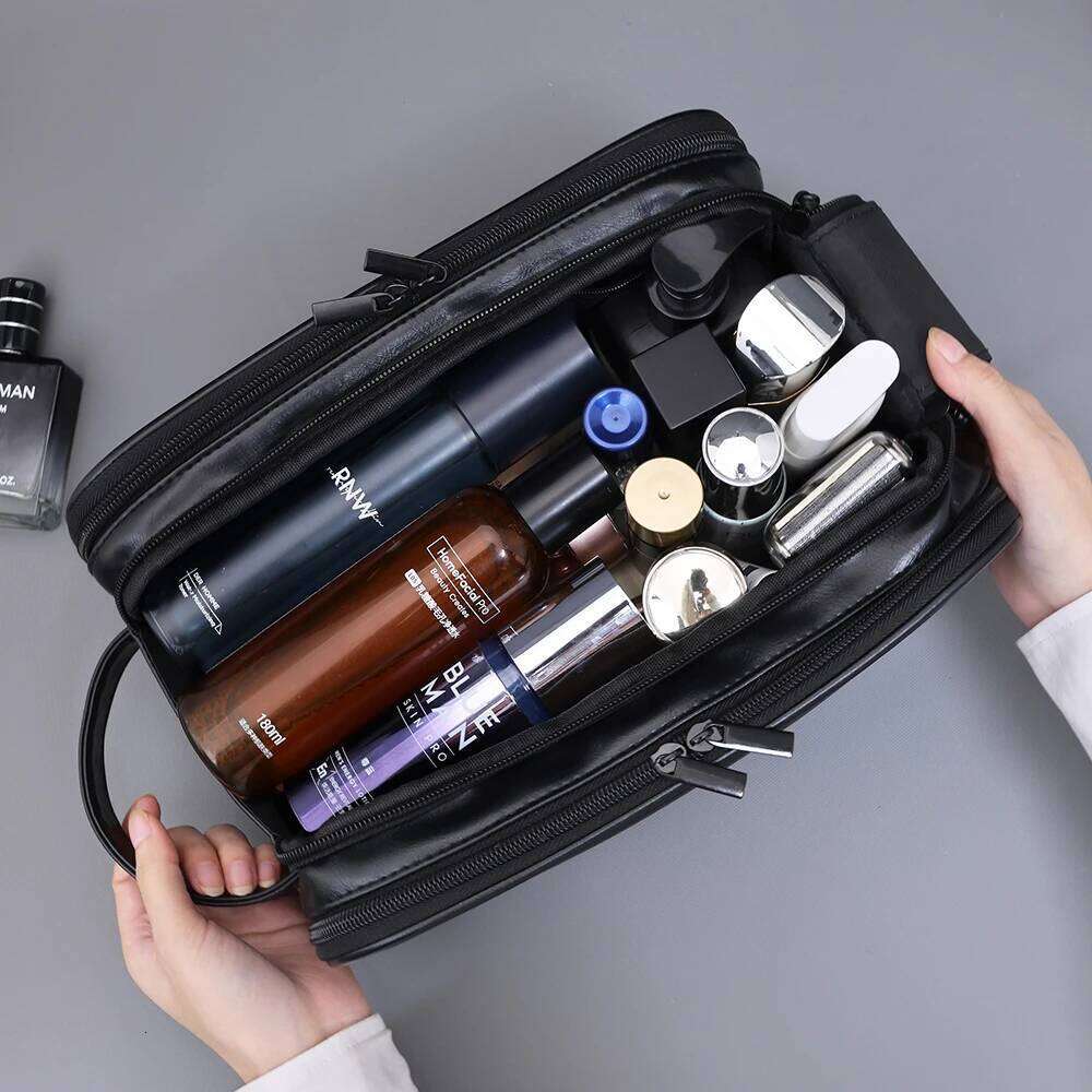 Multi Pockets PU Toiletry For Women Men Travel Essentials Makeup Waterproof Hanging Cosmetic Washing Organizer Bag Y260206