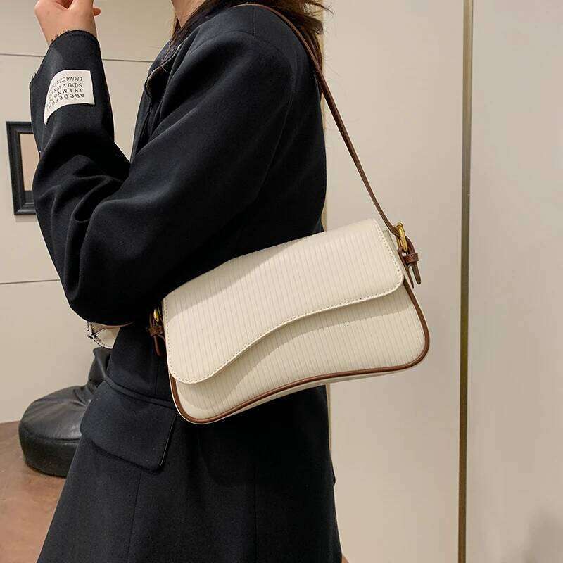 Solid Color Striped Flannel Crossbody Quiet Luxury Designer Bag Fashionable Elegant PU Leather Shoulder Bags for Women Y260205