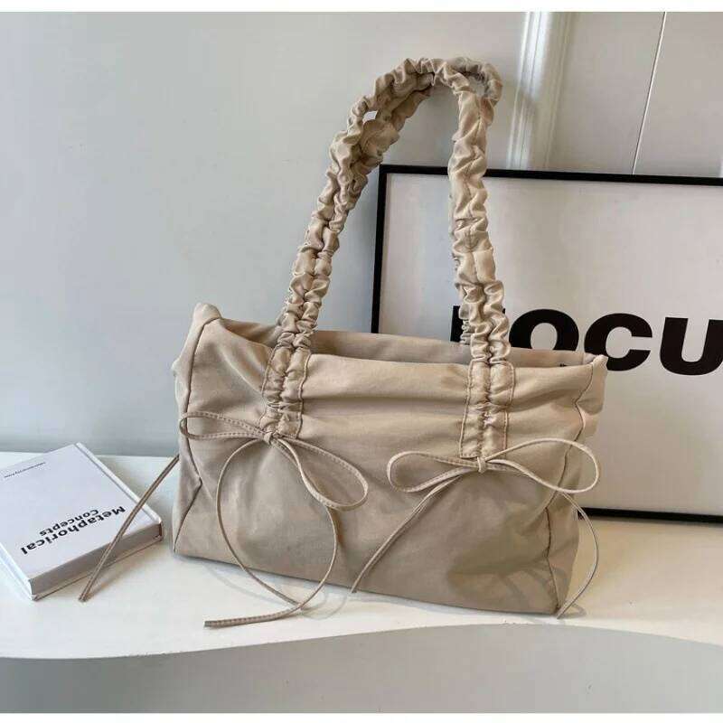 2026 New Korean Bow Fabric Shoulder Fashionable and Sweet Design Tote Bag Folded Large Capacity Commuter Women's Handbag Y260205