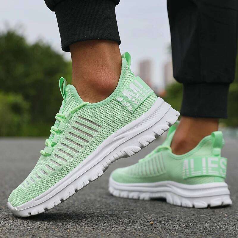 Men's Casual Outdoor Breathable Mesh Anti Slip Running Shoes Fashionable Neutral Versatile Tennis Sneakers Tenis Masculino