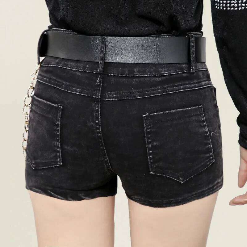 Fashion Denim Short Women Streetwear Spring/Summer 2025 New Slim Stretch Sexy Wrapped Hip Skirt Female Casual Hot Pants XJ260206