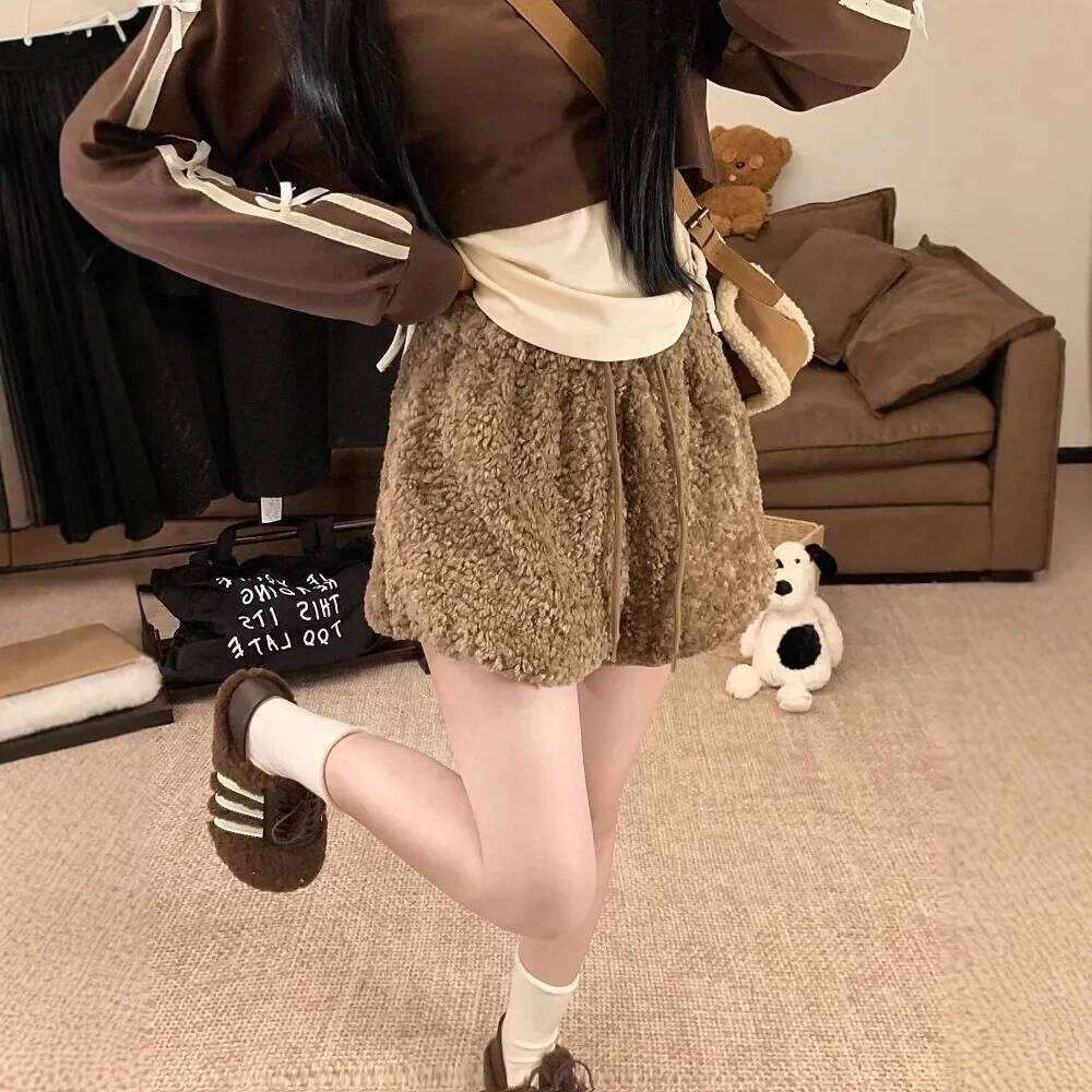 Women's Thickened Lamb Fur Short Winter High Waist Straight Wide Leg Boots A- Line Casual Pants Polyester Fiber XJ260206