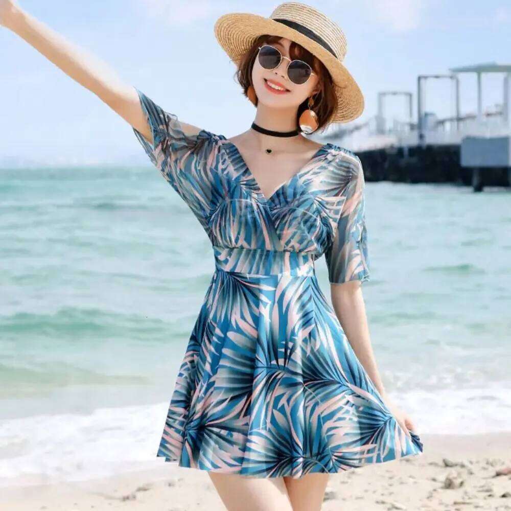 Slimming Design Women's Plus Size Floral Korean Style Bikini High-End Feel Separate Pieces Thermal Spring Swimsuit Z260206