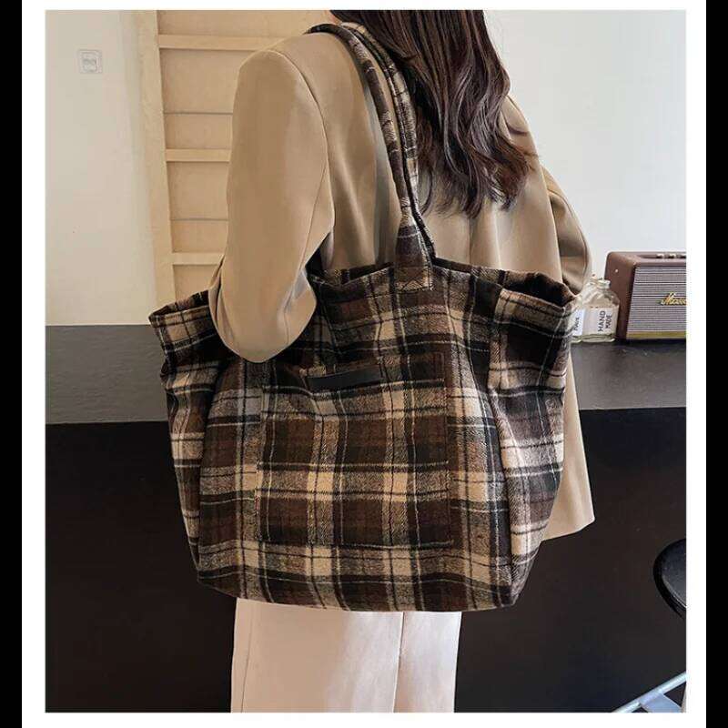 Woolen Plaid Big Women's 2025 New Korean Version Tote College Style Casual Large-capacity Shoulder Bag Y260205