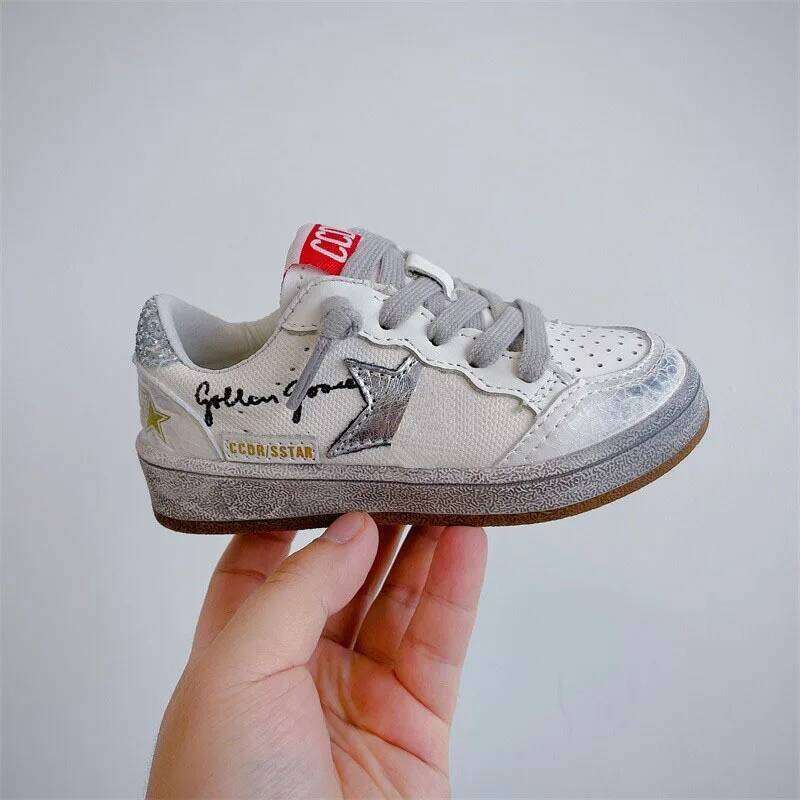 Boys Spring Autumn Soft Soled Comfortable Sports Children Casual Korean Version Fashion Retro Girls Star Board Shoes 26Y0206