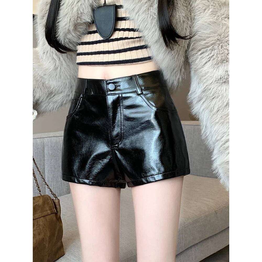 American Retro Sexy Pu Leather Shorts Womens 2024 Autumn Winter Black Hotsweet Bright Short Pants Female XJ260206