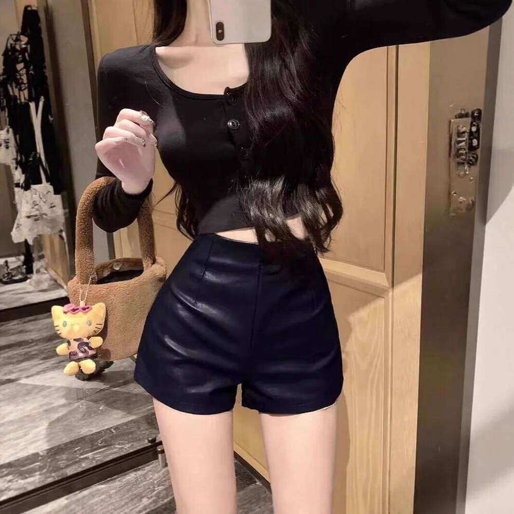 High Waist PU Leather Shorts Women's Fashion Slim Fit Casual Boost Hip Bootcut Pants Sexy Trendy Autumn New Arrival XJ260206