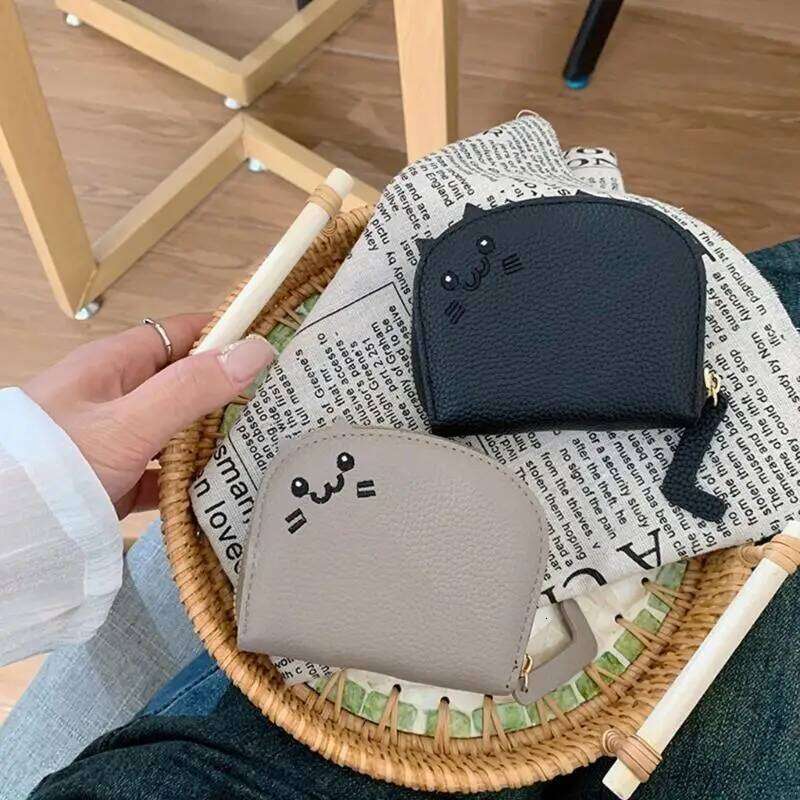 28GD Ergonomic Cartoon Coin Holder PU Card Case With Plenty Of Room For Essential Y260206