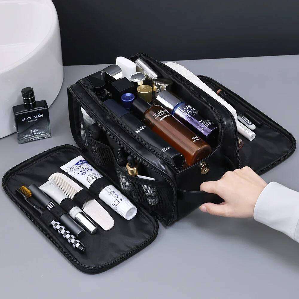 Multi Pockets PU Toiletry For Women Men Travel Essentials Makeup Waterproof Hanging Cosmetic Washing Organizer Bag Y260206