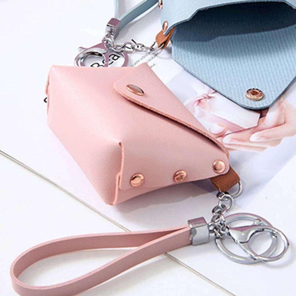 Keychain Women with Zipper Coin Purse PU Leather Trendy Wristlet Small Wallet for Shopping Travel Y260206