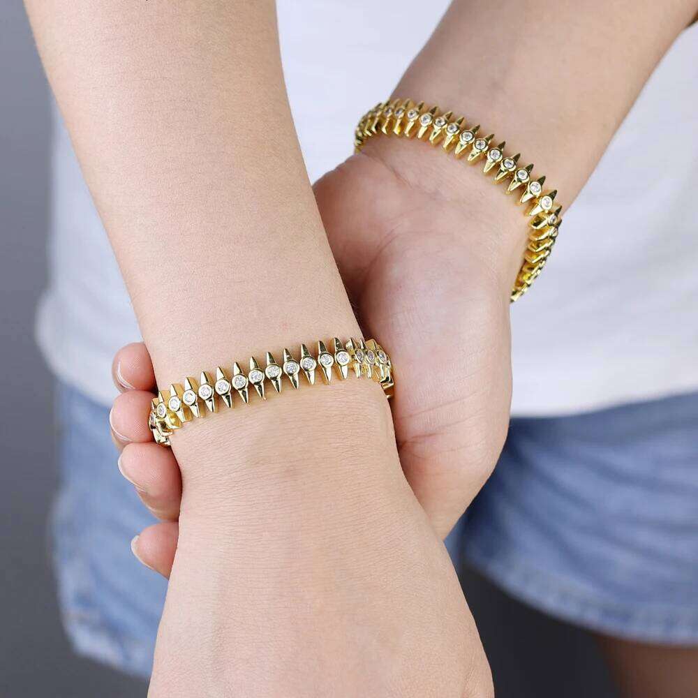 2025 New Fashion Women Gold Color Bezel Sparking CZ Spiked Charm Tennis Chain Bracelet Rock Punk Cool Jewelry 26H0206