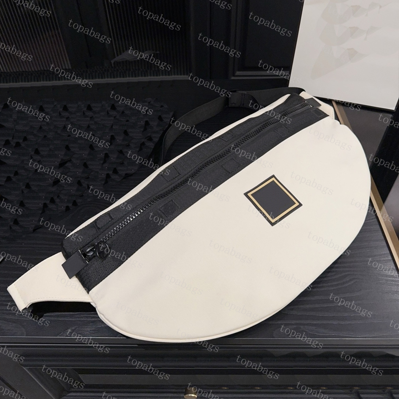 Designer waist bags women outdoor sports fashion crossbody bags nylon water proof casual luxury chest bags large size waist bags classic bumbags