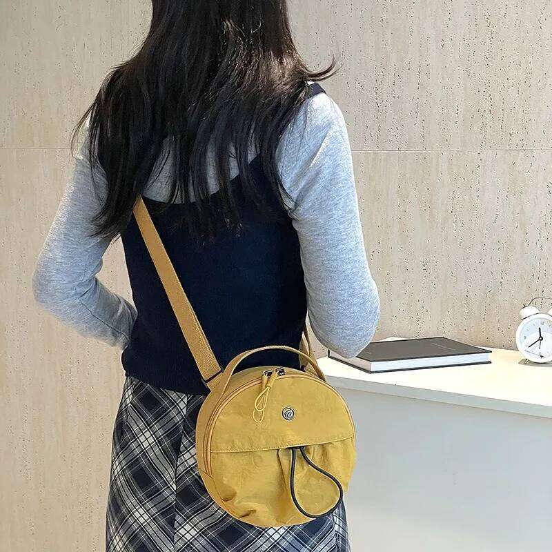 Hundreds Fashion Out Shoulder Crossbody Bag New Japan and South Korea Senior Sense of Niche Design Leisure Handbag XJ260129
