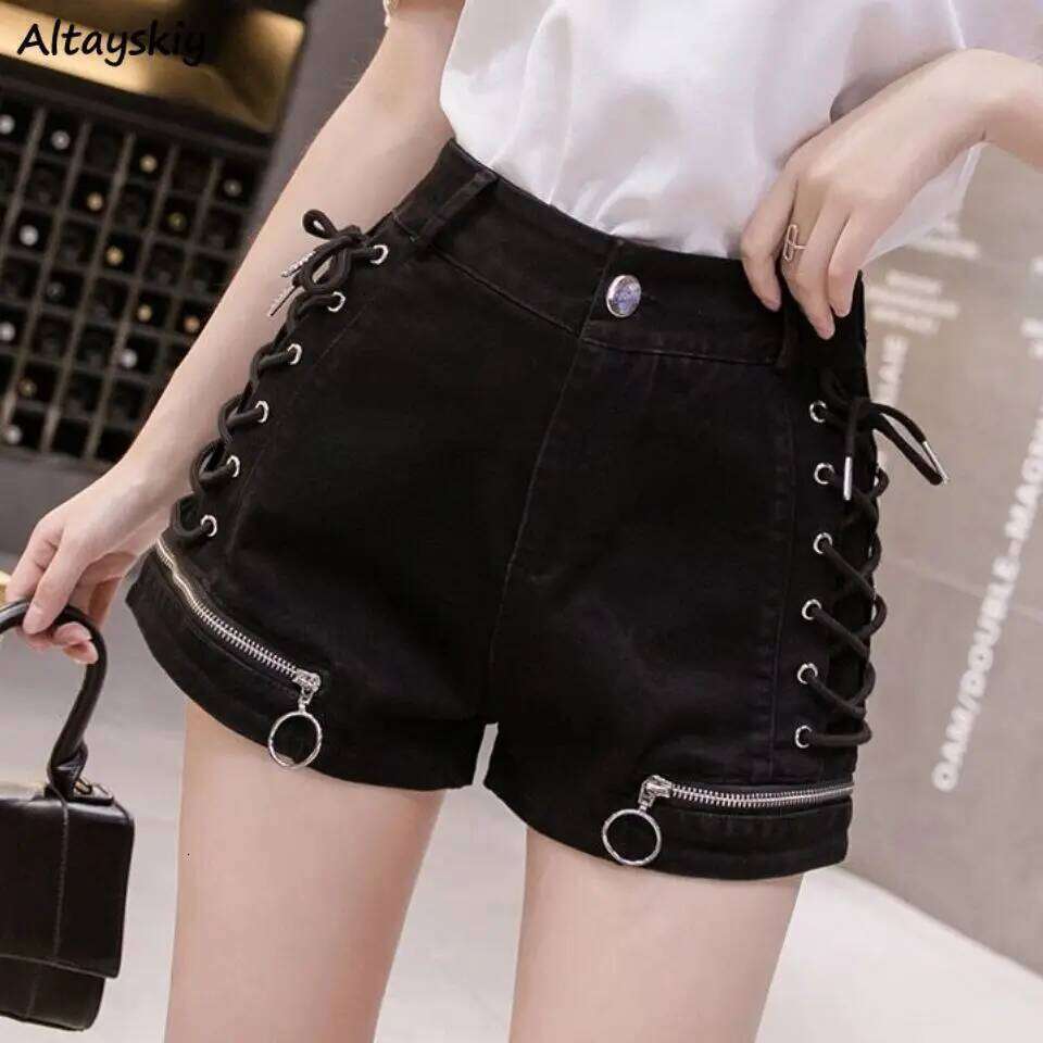 Women Designer Shorts Bandage Zipper Sexy Hot Girls Club-wear Harajuku Slender Denim Hipster Teenagers Summer Popular All-match XJ260206