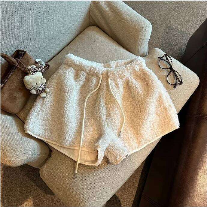 Elastic lamb wool wide leg shorts women's winter thickened warm plush high waist casual straight drawstring hot pants XJ260206