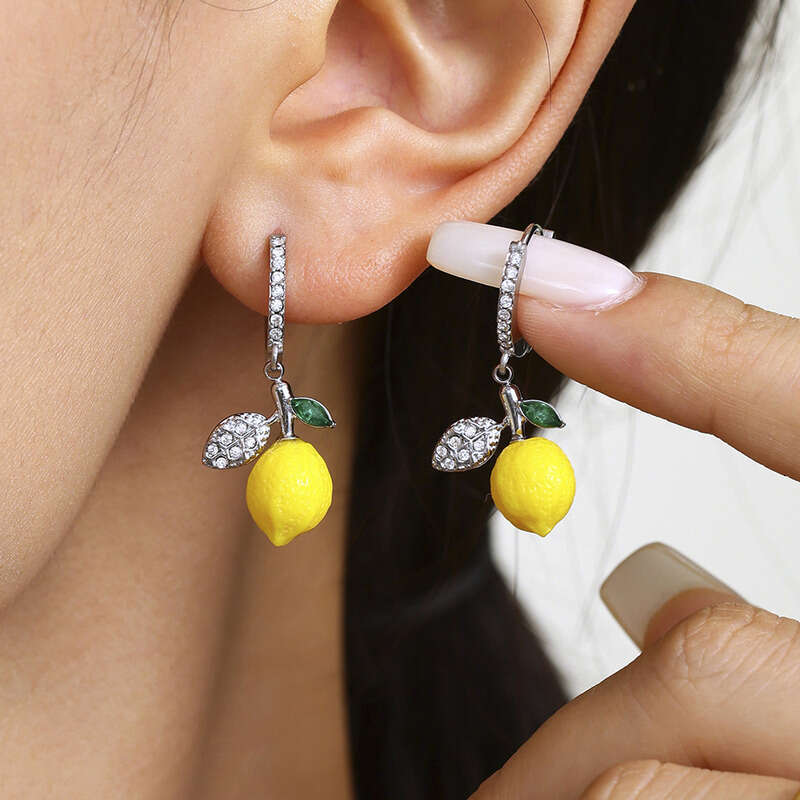 Cute Charming Earrings Lemon Pendant 5A Zircon European and American Fashion Versatile Personality Temperament Cute Flower Stud Earrings for Women Gif