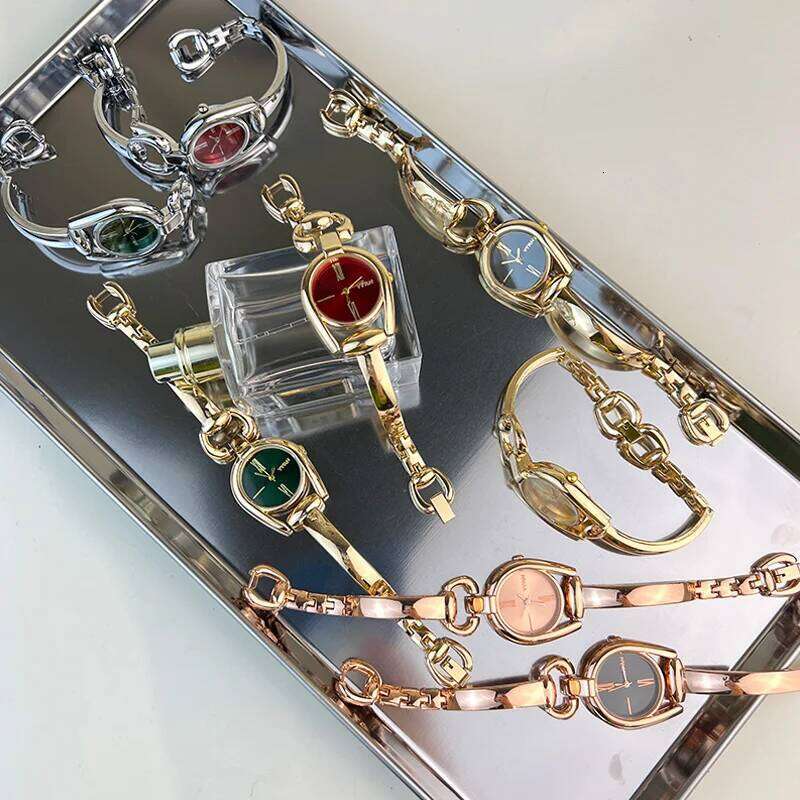 Fashionable Retro Button Wristband Quartz for Women Casual High-End Feel New Model Women's Watch Bracelet Z260206