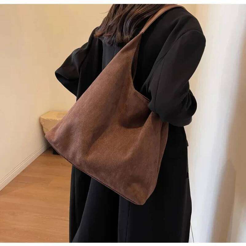 Autumn and Winter Vintage Women's Large Capacity Suede Shoulder Retro Handbags Solid Color Simple Casual Commuter Bag Y260205