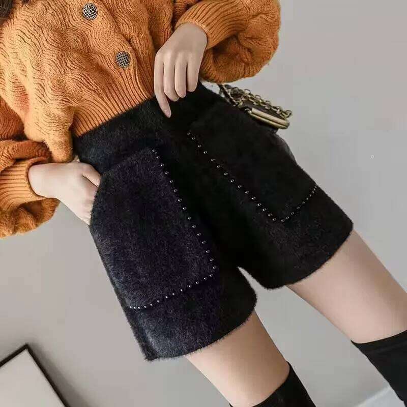 2025 Elastic High Waist Plush Autumn Winter Artificial Mink Wool Women Femme Casual Ladies Shorts Black Boots Pant XJ260206