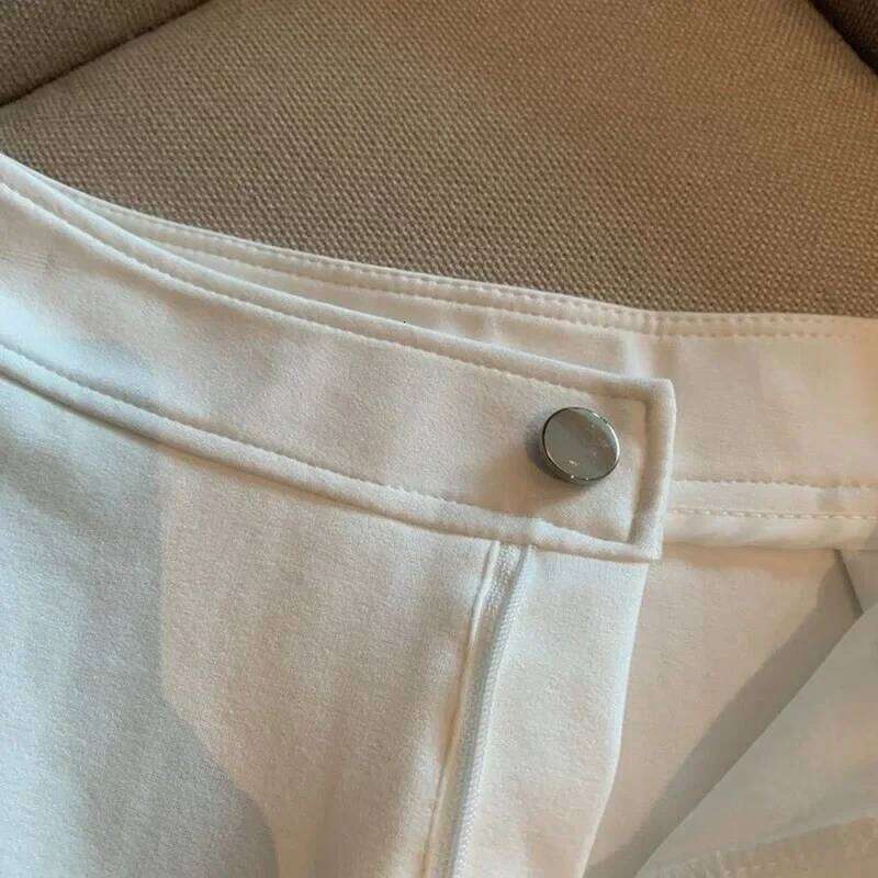 High-Waisted Slimming Women 2025 Spring Summer Korean Style Tight Elastic Black White Shorts Casual Street Short Pants H260206