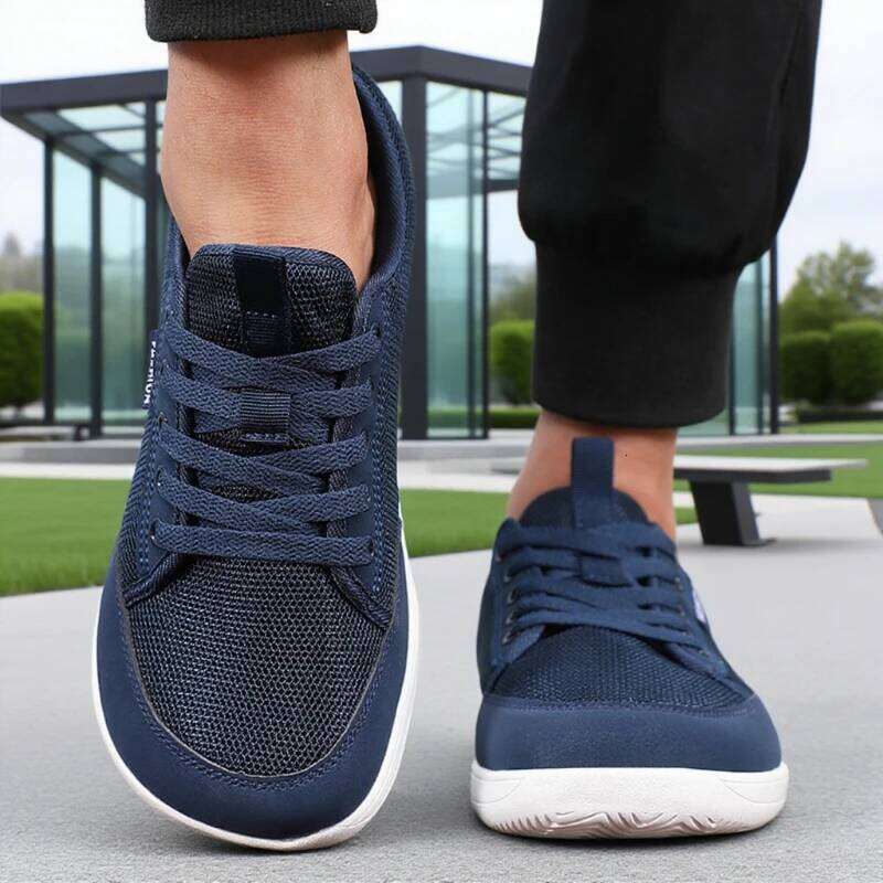 Fashionable Men's Wide Footed Breathable Barefoot Flat Comfort Non Slip Light Gray Mesh Walking Shoes Hot Sell 2025