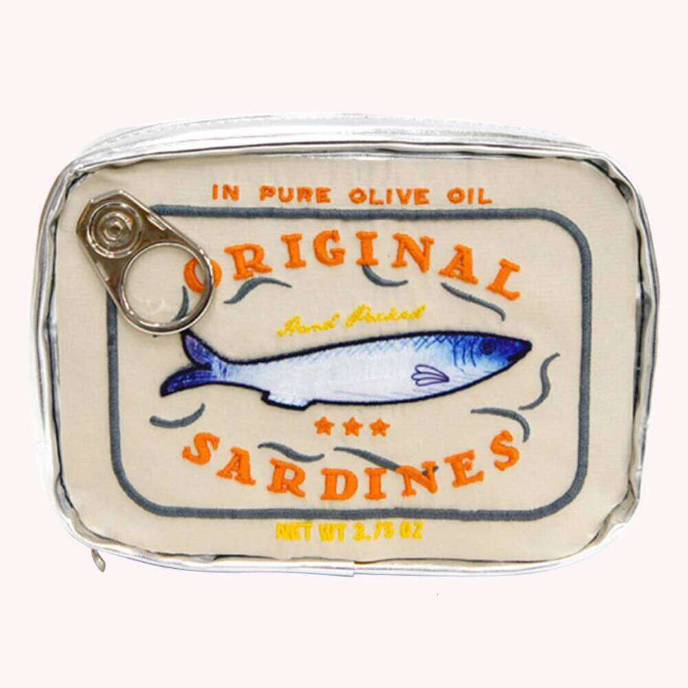 Canned Sardines Style Bath Travel Cute Toiletry Creative Fashion Women Cosmetic Bag Multi-function for Weekend Vacation Y260206