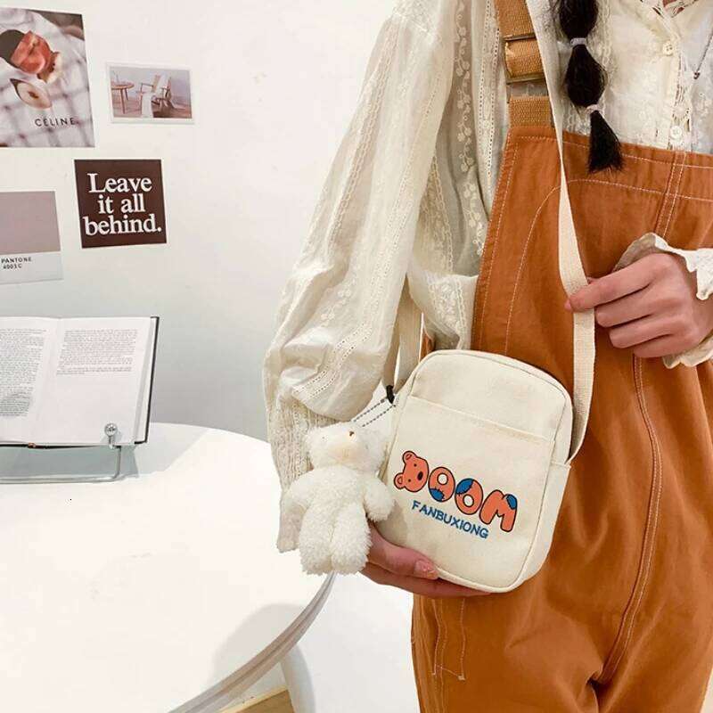 Cute Cartoon Bear Print Canvas Shoulder Crossbody Bags Student Messenger Girls Women Fashion Small Satchel Travel Phone Bag XJ260129