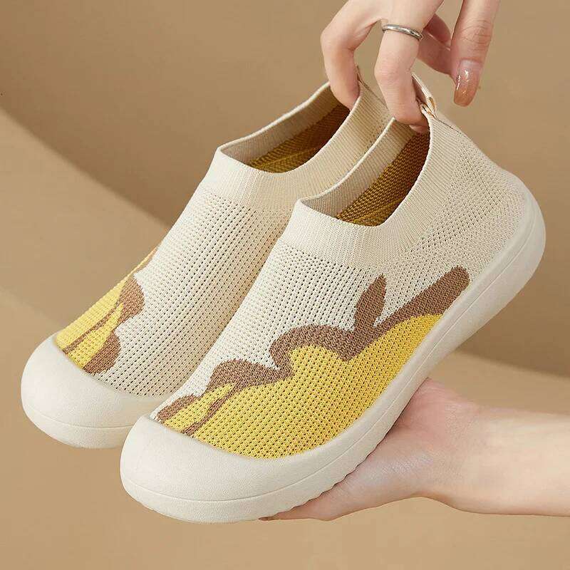 Spring women's round toe soft soled casual breathable flat comfortable and multifunctional discount shoes free shipping