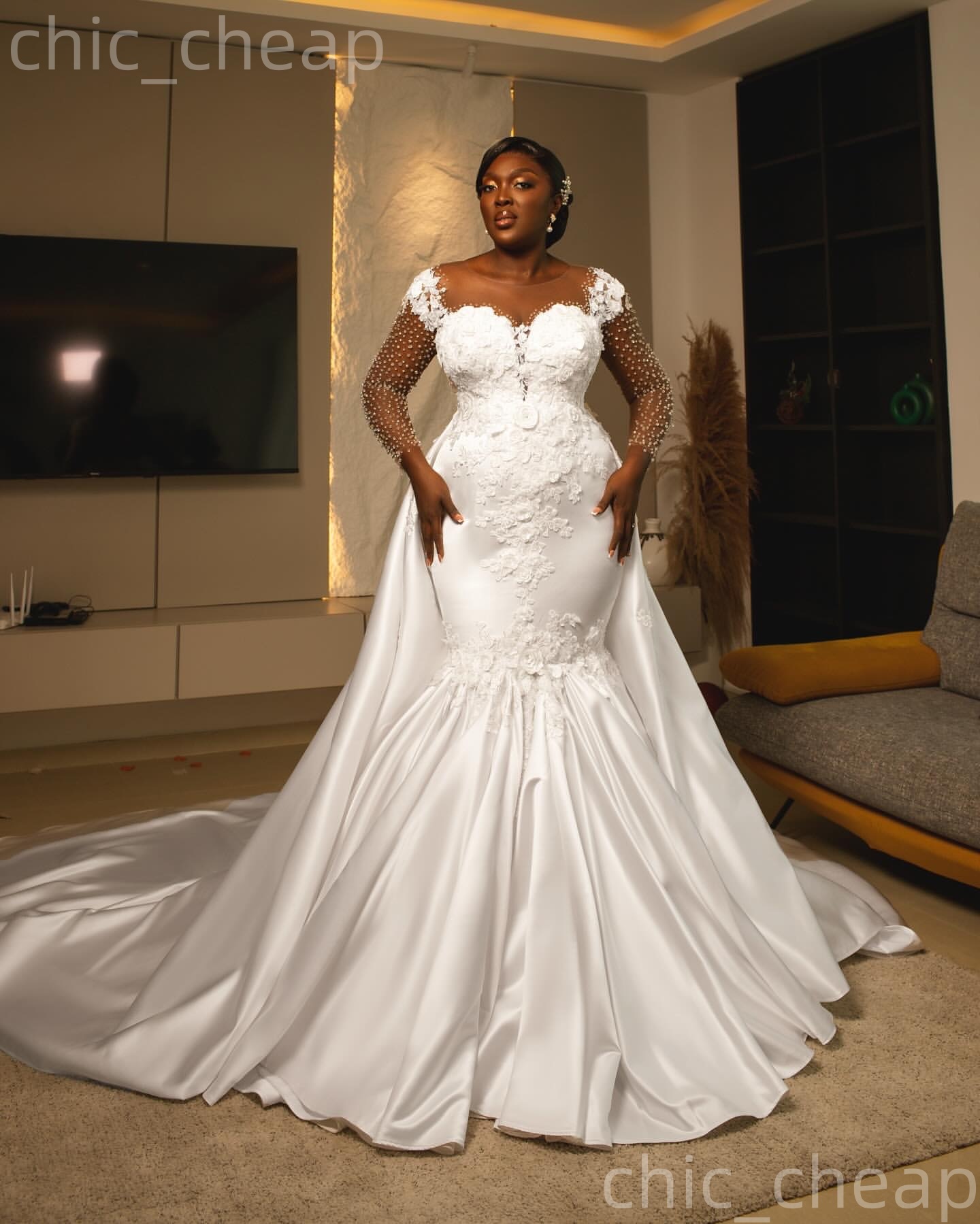 African Aso Ebi 2026 Ivory Mermaid Wedding Dress Floral Lace Beaded Sheer Neck Satin Detachable Train Elegant Bridal Gowns Dresses ZJ233w
