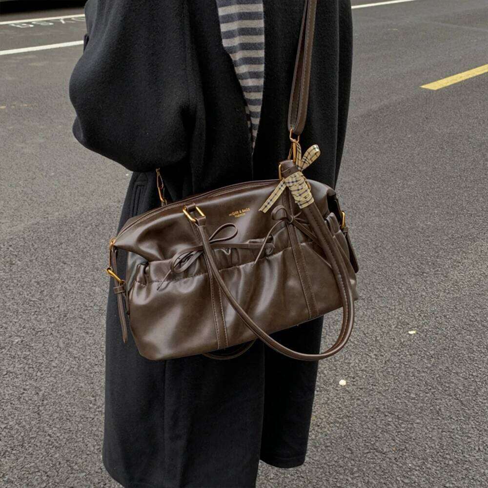 Retro Pleated Armpit Bag, Women's New Trendy Korean Version, Hand-Held Large Capacity Single Shoulder Commuting Bag Y260205